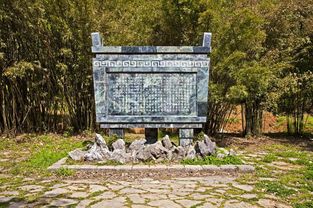河南百川市政 领略南阳卧龙岗 三分天下